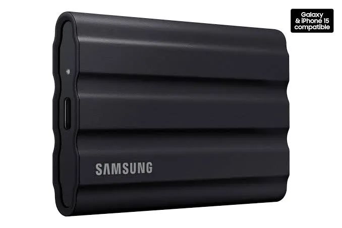 Samsung 1TB T7 Shield Portable SSD 