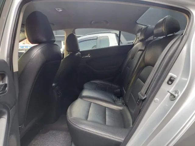 Kia Cerato SX3 1.6 2016 flex - Automático - completíssimo - Foto 15