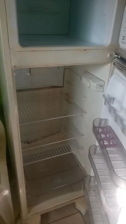 Geladeira c defeito - Foto 3
