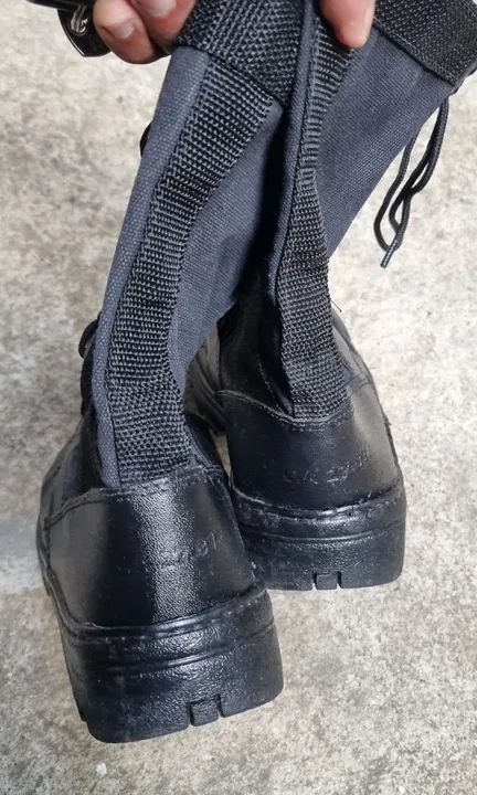 Botas Táticas Preta de lona - Foto 4