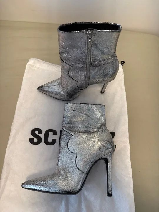 Botas de salto alto prateadas Schutz 35 - Foto 2