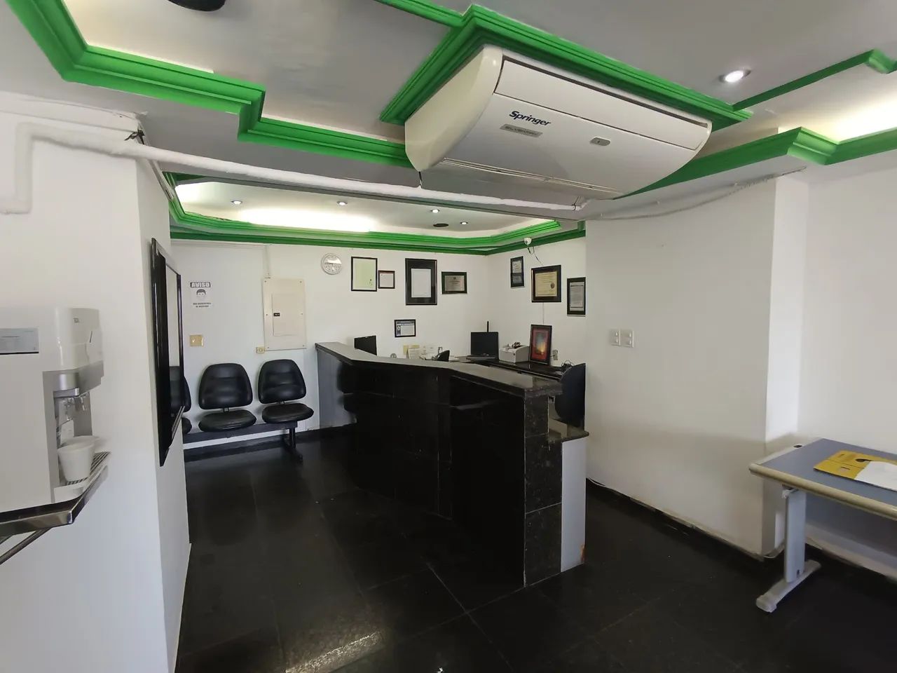 //Alugo Sala Comercial com 120 M2 no Rio Negro Center  - Foto 2