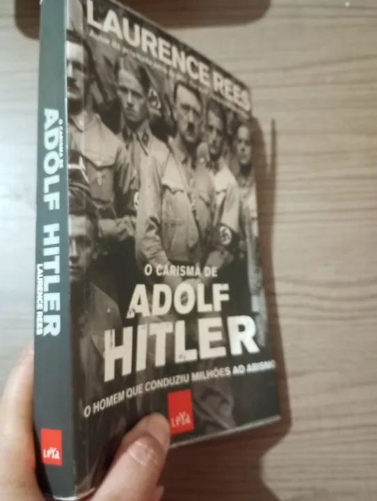 Livro de Laurence Rees (Adolfo Hitler) - Foto 2