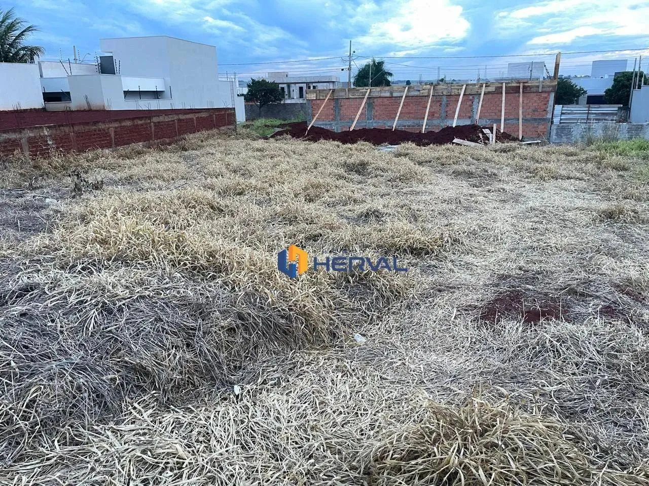 Terreno à venda, 363 m² por R$ 369.000 - Jardim Munique - Maringá/PR