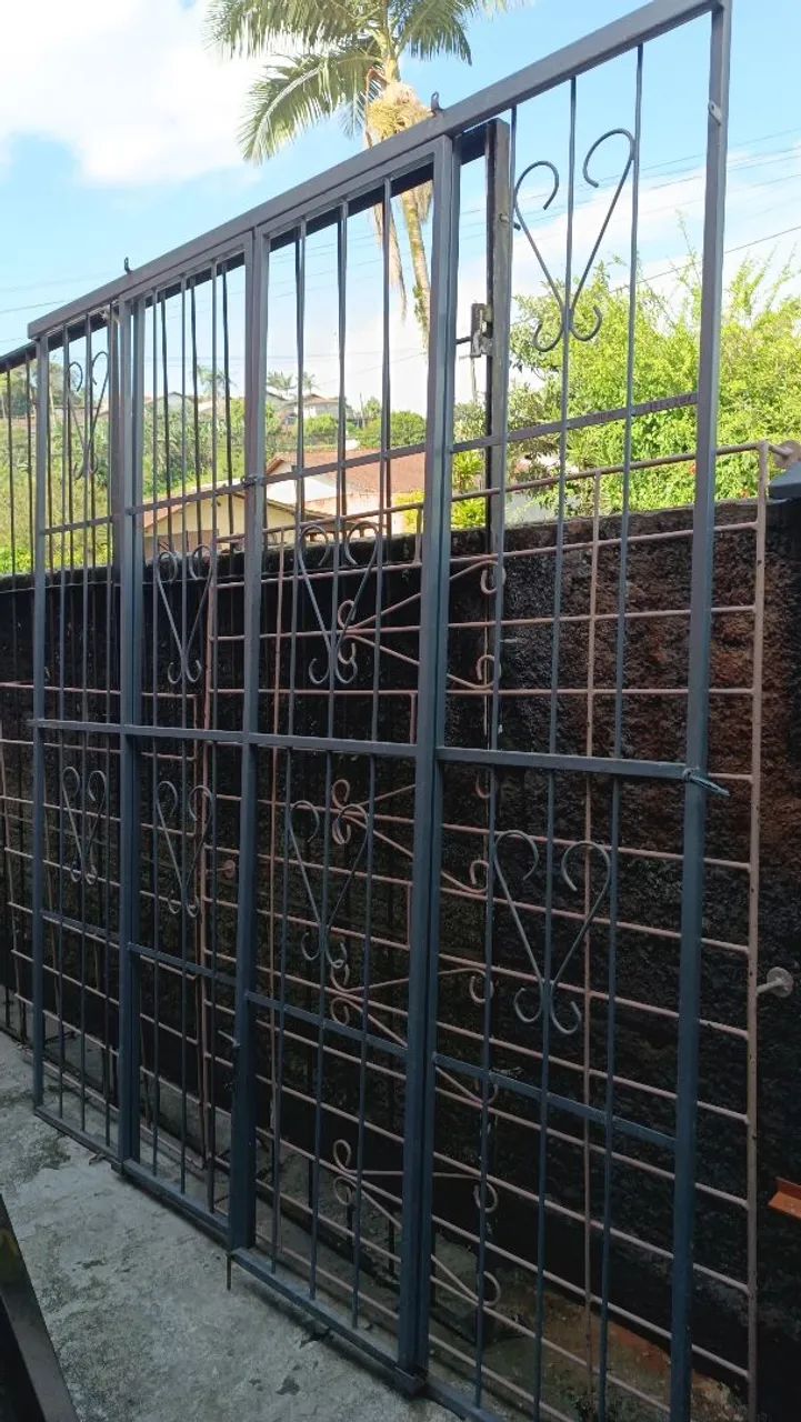 Grade de porta janela 1.87 x 2.02 VENDE-SE 
