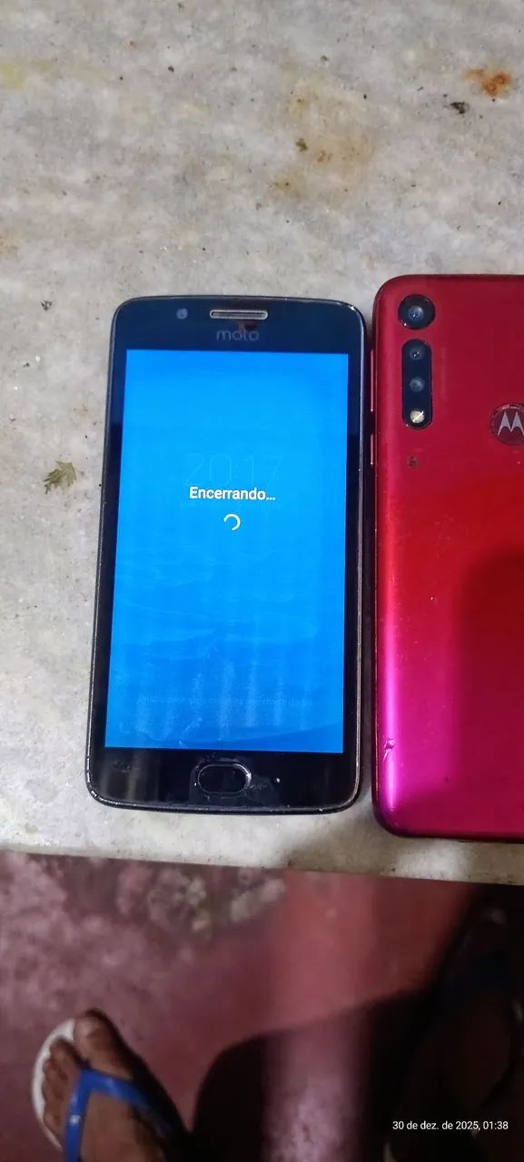 Celulares para tirar peças ou concertos. Um funciona o resto e tela. - Foto 2