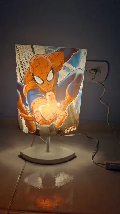 Abajour luminária homem aranha