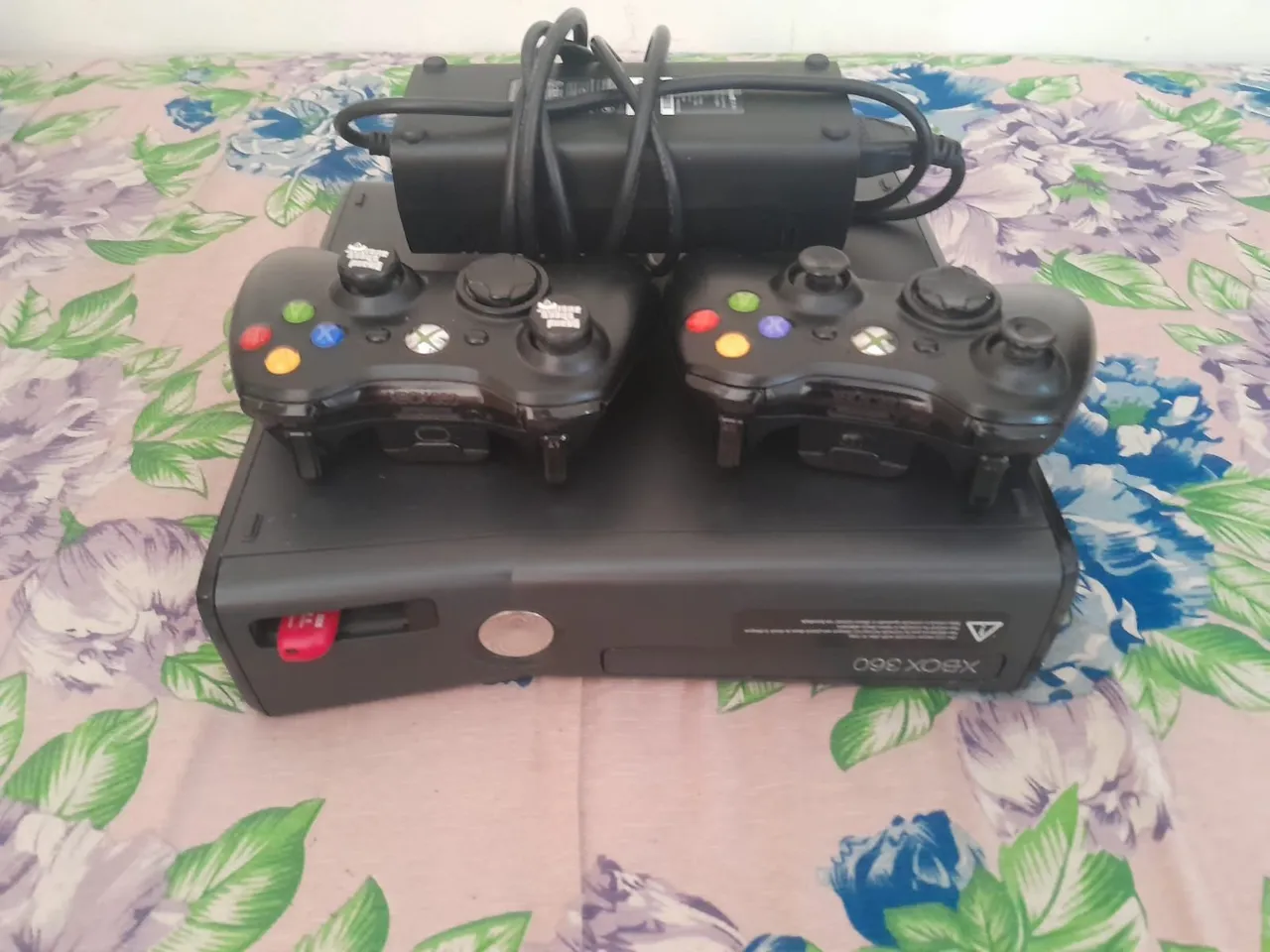 XBOX 360,OLHE A DESCRIÇÃO