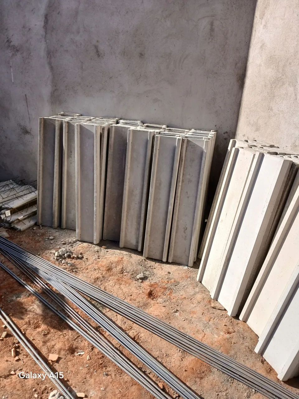INTERLOCKING PAVING BLOCKS (CONCRETE)65060372044931125