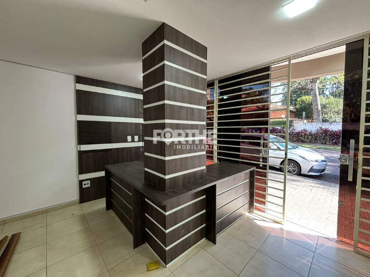 Comercial para aluguel, 1 vaga, Centro - Cascavel/PR