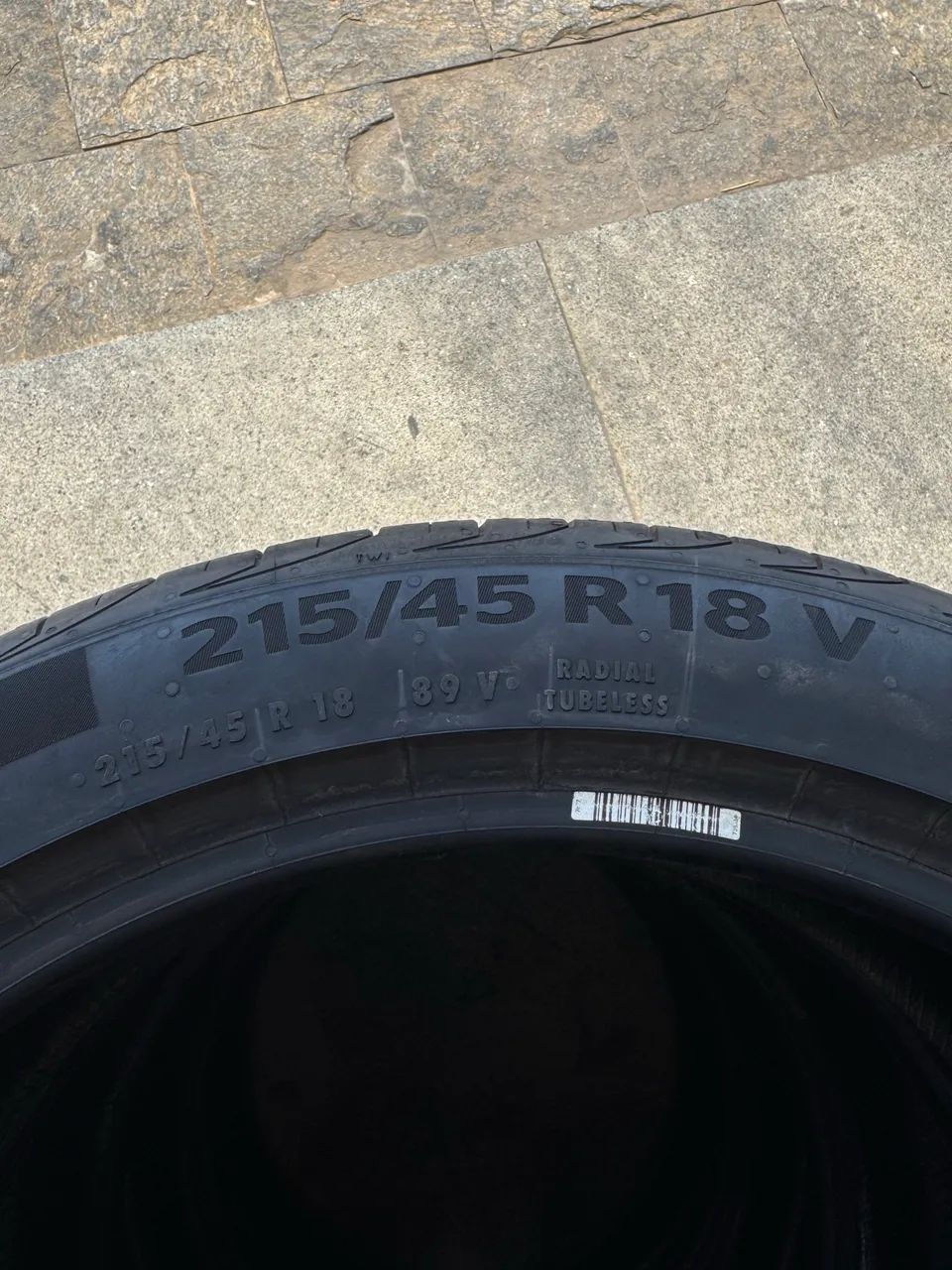 Jogo De Pneus Continental Premiumcontact 6 215/45r18 - Foto 6