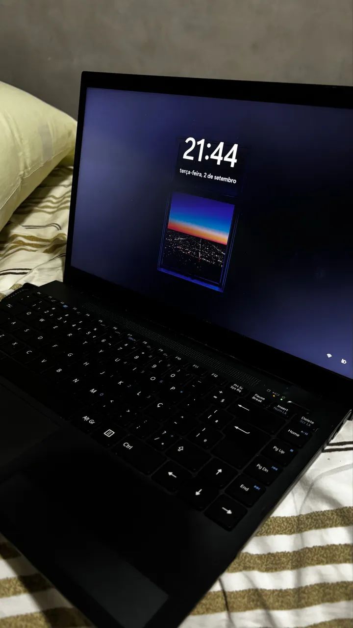 Notebook VAIO Core i3 10a Geração  | Rápido e Compacto - Foto 2