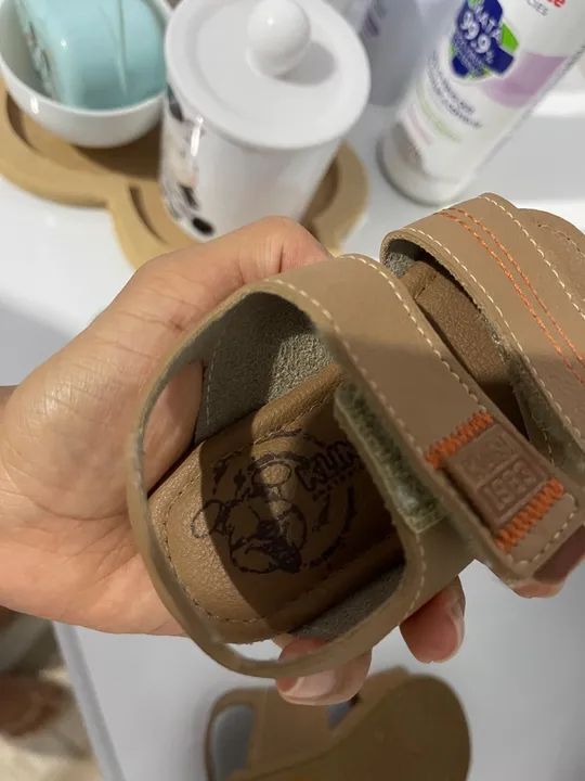 Sandália para bebê Klin anatômico tamanho 18 nova  - Foto 4