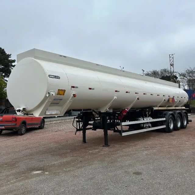 Carreta Tanque Compartimentada 7 Bocas 2017 35 Mil Litros - Foto 3