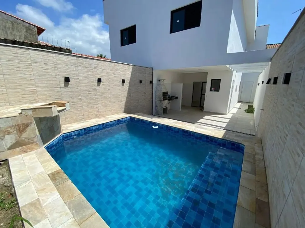 Casas à venda - Mongaguá, SP | OLX