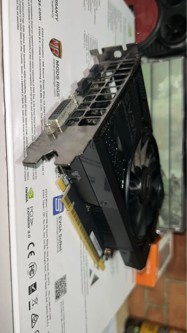 Placa de Vídeo EVGA GeForce GTX 4GB