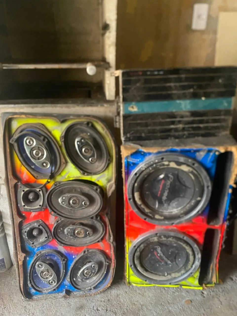 Som Automotivo Completo - Caixas Pintadas e Potência