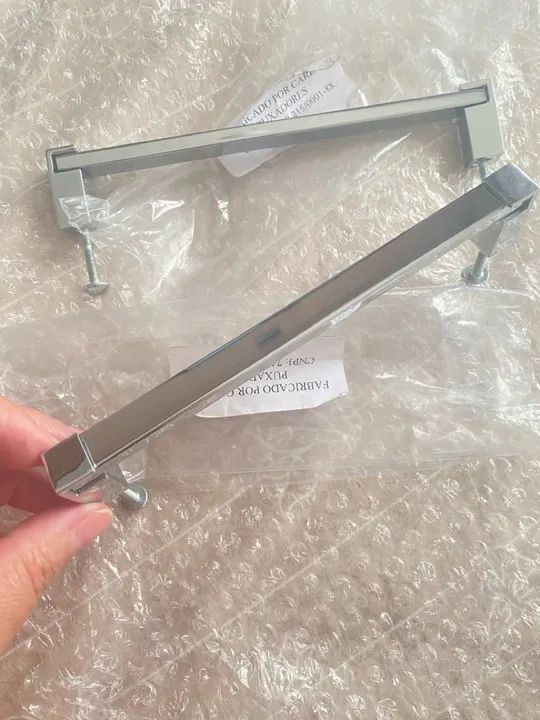 Puxadores de Porta Cromados - Novos