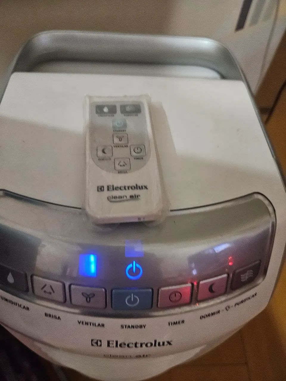 Climatizador/Umidificador de Ar Electrolux com controle remoto  - Foto 2