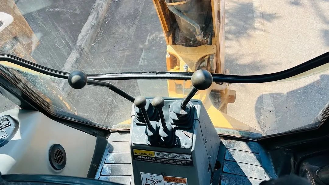 RETROESCAVADEIRA CASE 580N - Foto 3