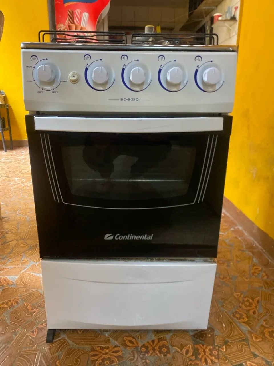Fogão continental bom estado 