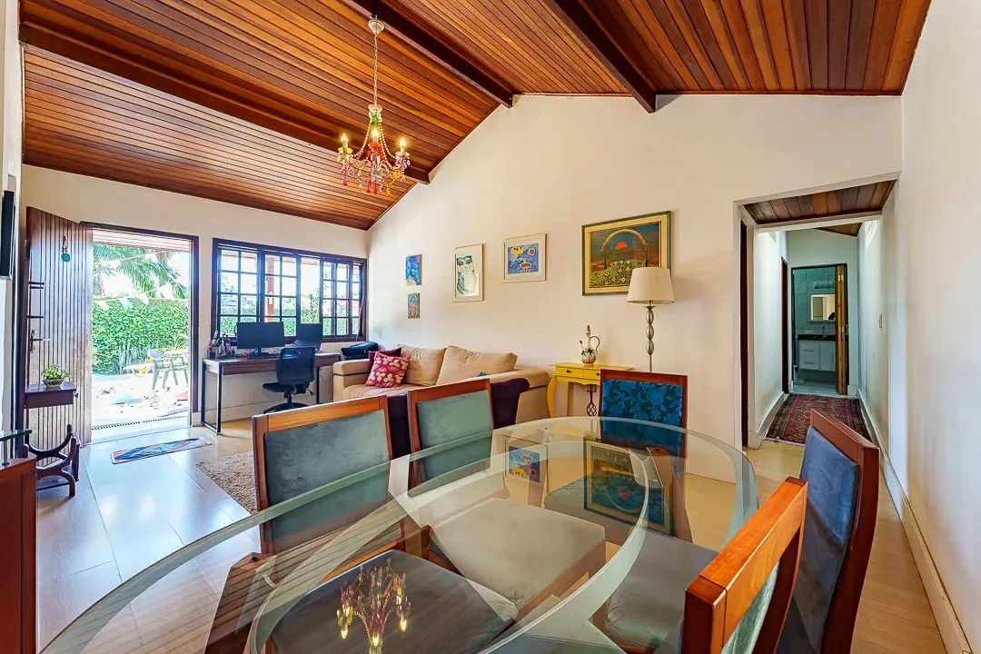 Casa em condomínio para venda em Condomínio Iolanda com 3 quartos, sendo 2 suítes, 200m²
