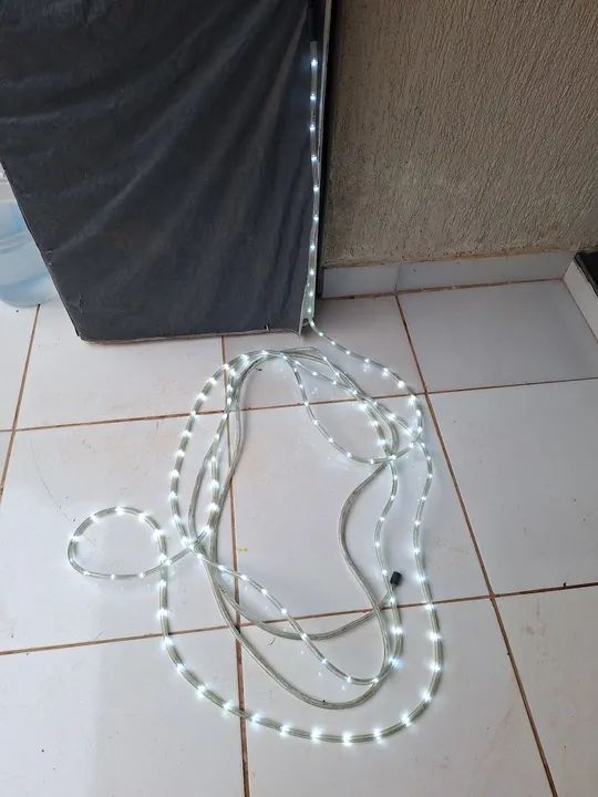 Mangueira de Lampada de led branca  - Foto 4