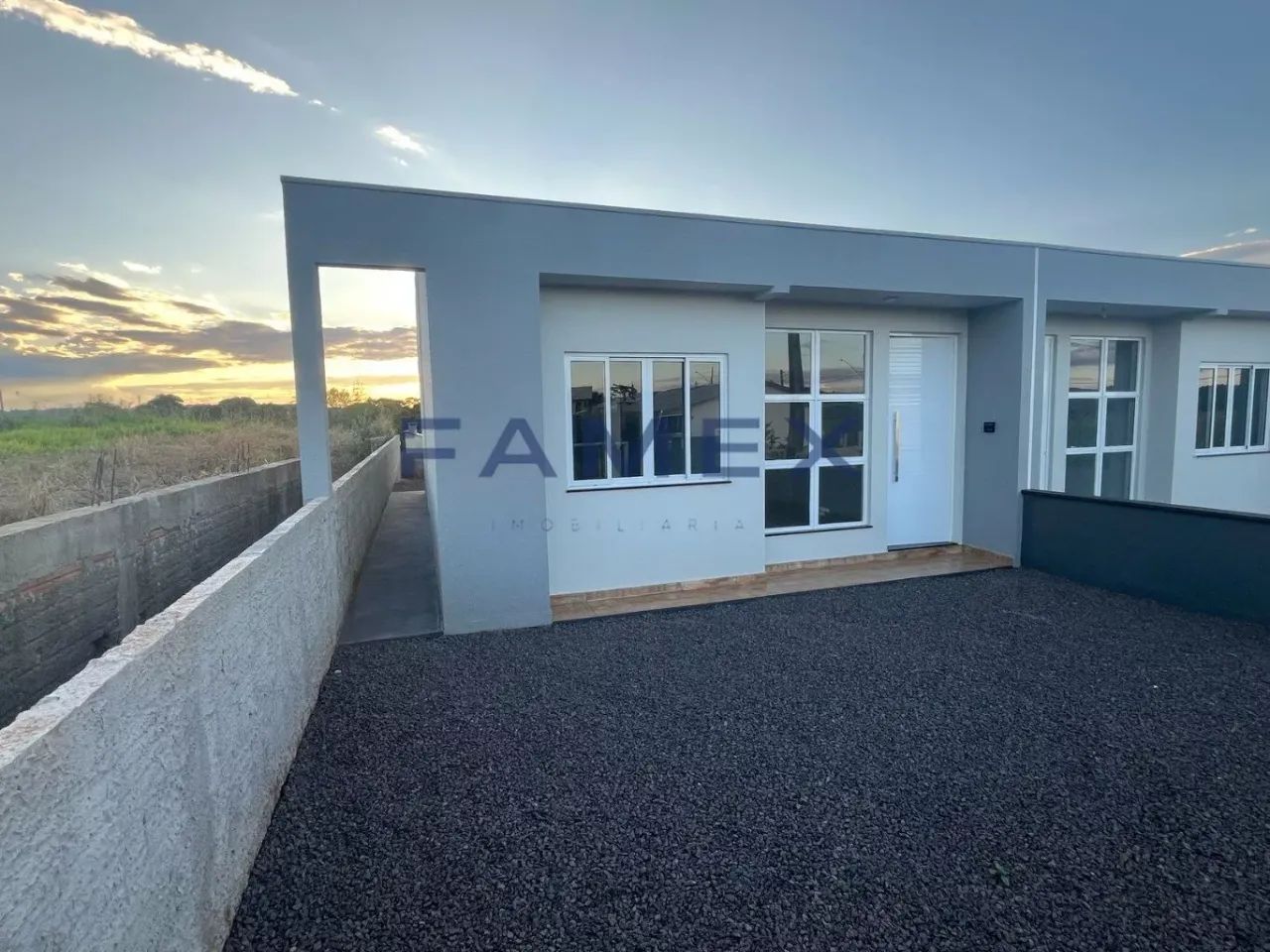 CASA NOVA À VENDA EM VITORINO - CA965