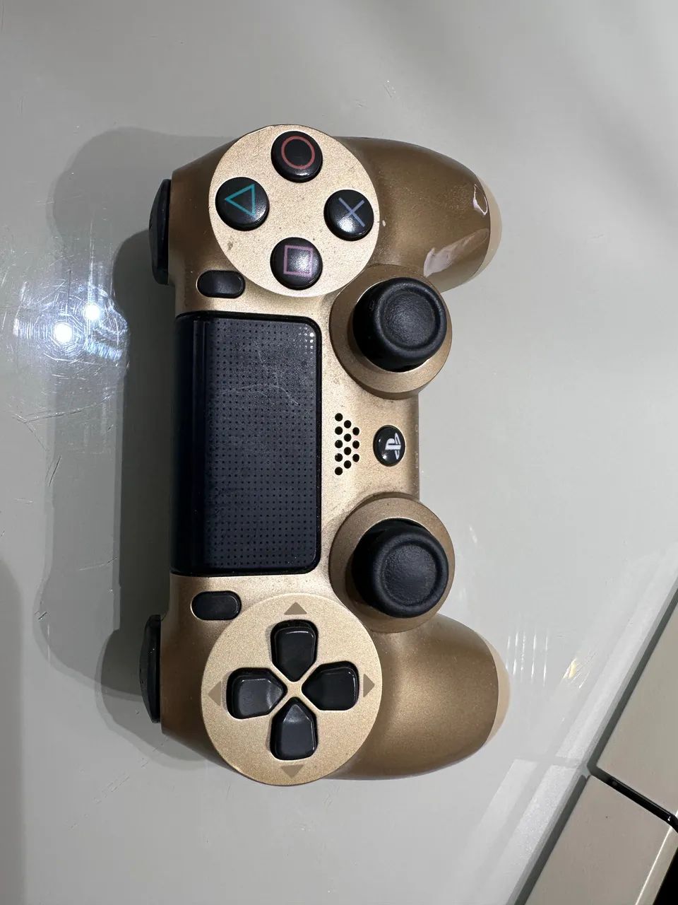 Vendo Videogame Ps4 Branco - Foto 4
