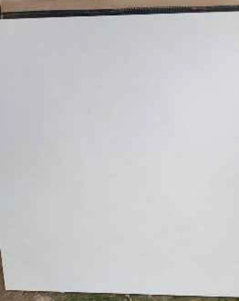 Vendo uma caixa de porcelanato nova 80×80 - Foto 3