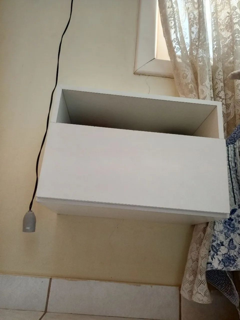 Mesa de cabeceira flutuante  - Foto 4
