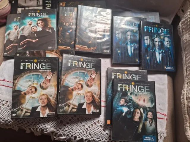 BOX  DVD- Fringe (1 - 5 Temporadas Completa)  - Foto 3
