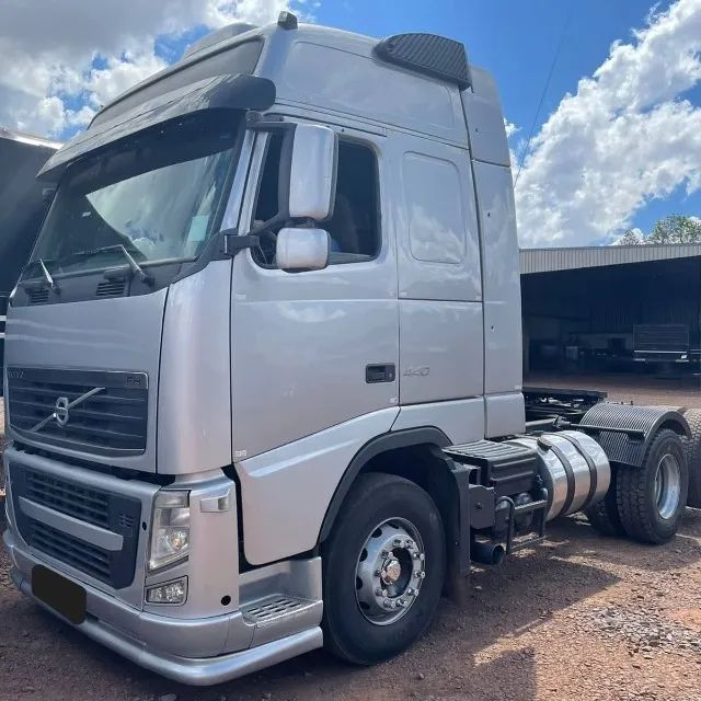 Volvo Fh 440 6x2 Cavalo Ano 2010 - Foto 2