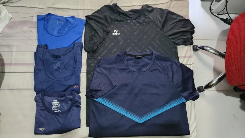 Não Perca! Lote com 05 Camisas e camisetas regatas para malhar - Tam. P/M