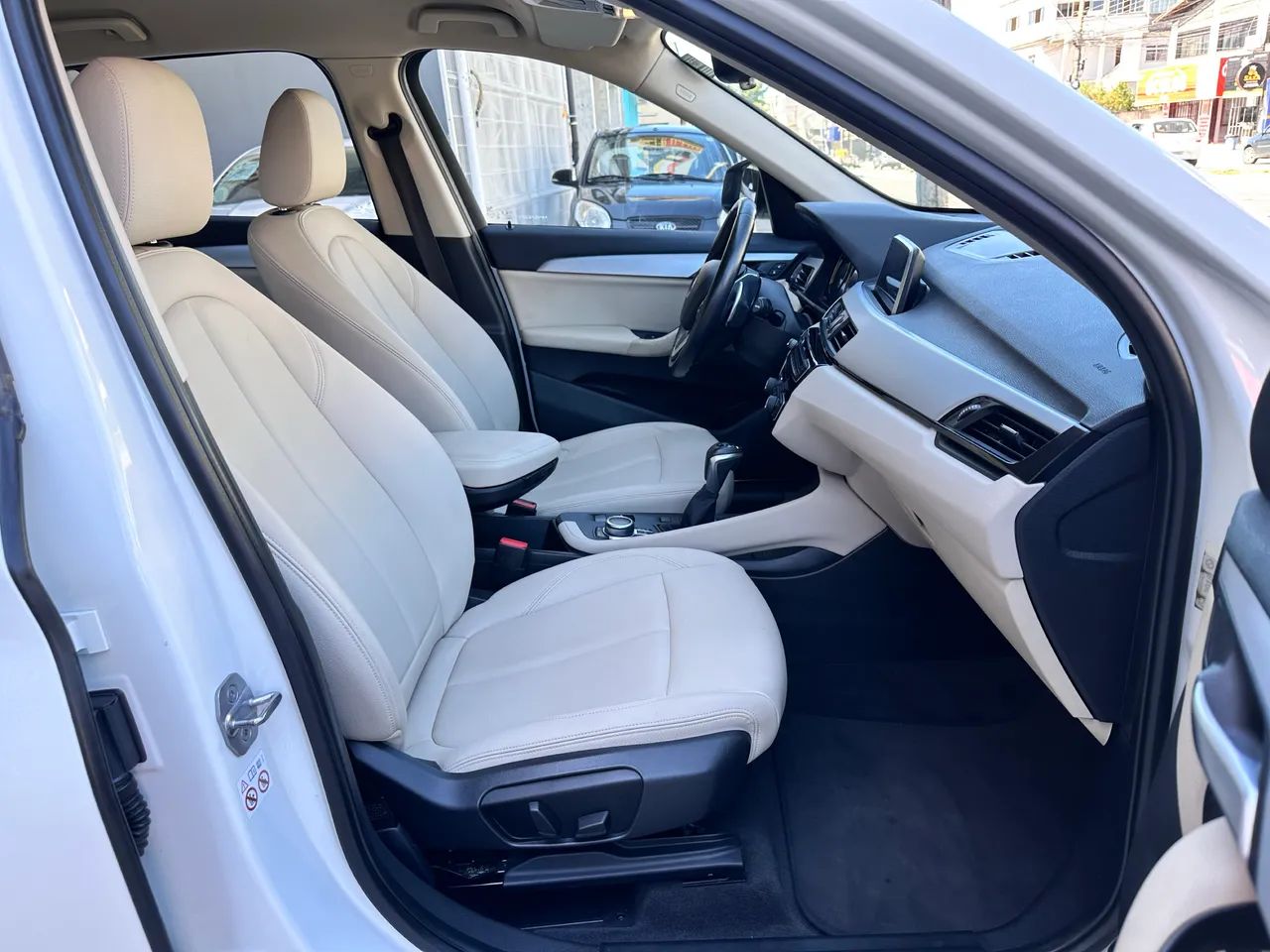 BMW X1 Sdrive 20I 2.0/2.0 TB Acti.flex Aut. 2019 - Foto 12
