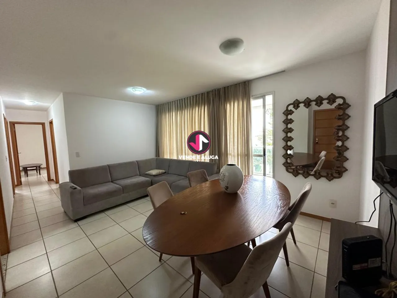 Apartamento com 3 Quarto(s) e 2 banheiro(s) para Alugar, 97 m² por R$ 3500 / Mês
