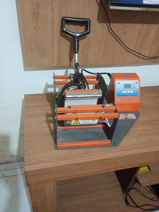 Prensa Térmica para Canecas - Ideal para Sublimação - Foto 2