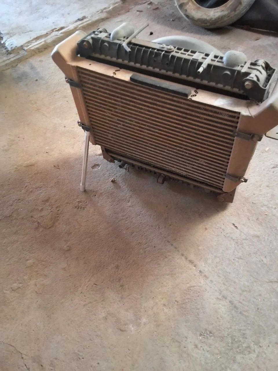 Radiador e intercooler caminhão 9.160 - Foto 4