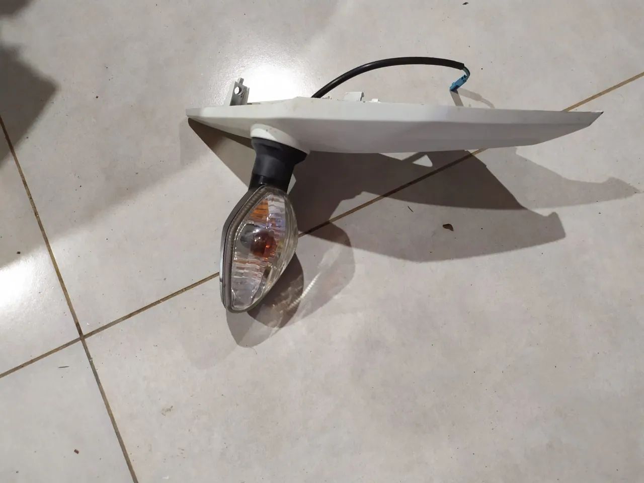 Carenagem com pisca original titan  - Foto 2