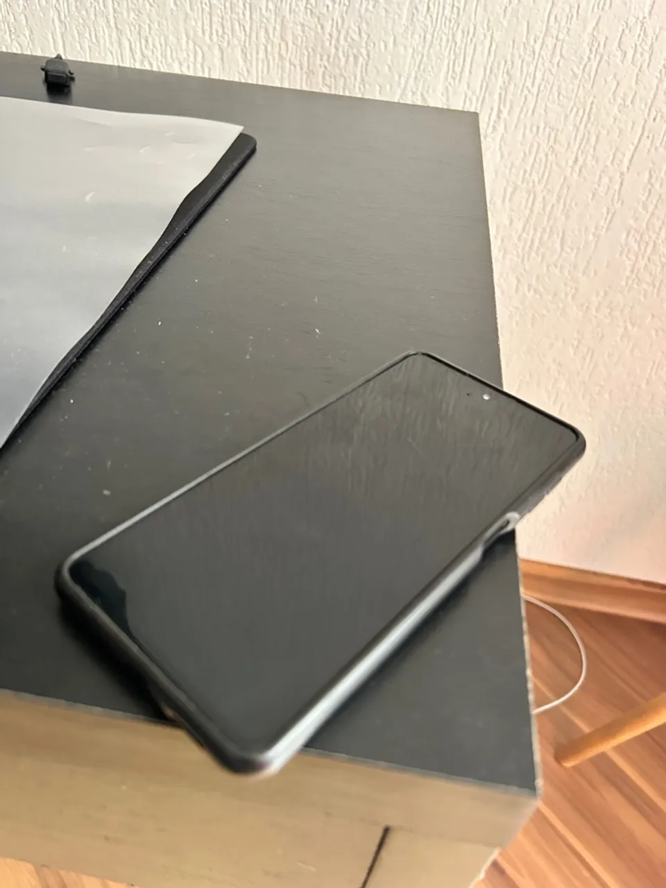 M52 128GB