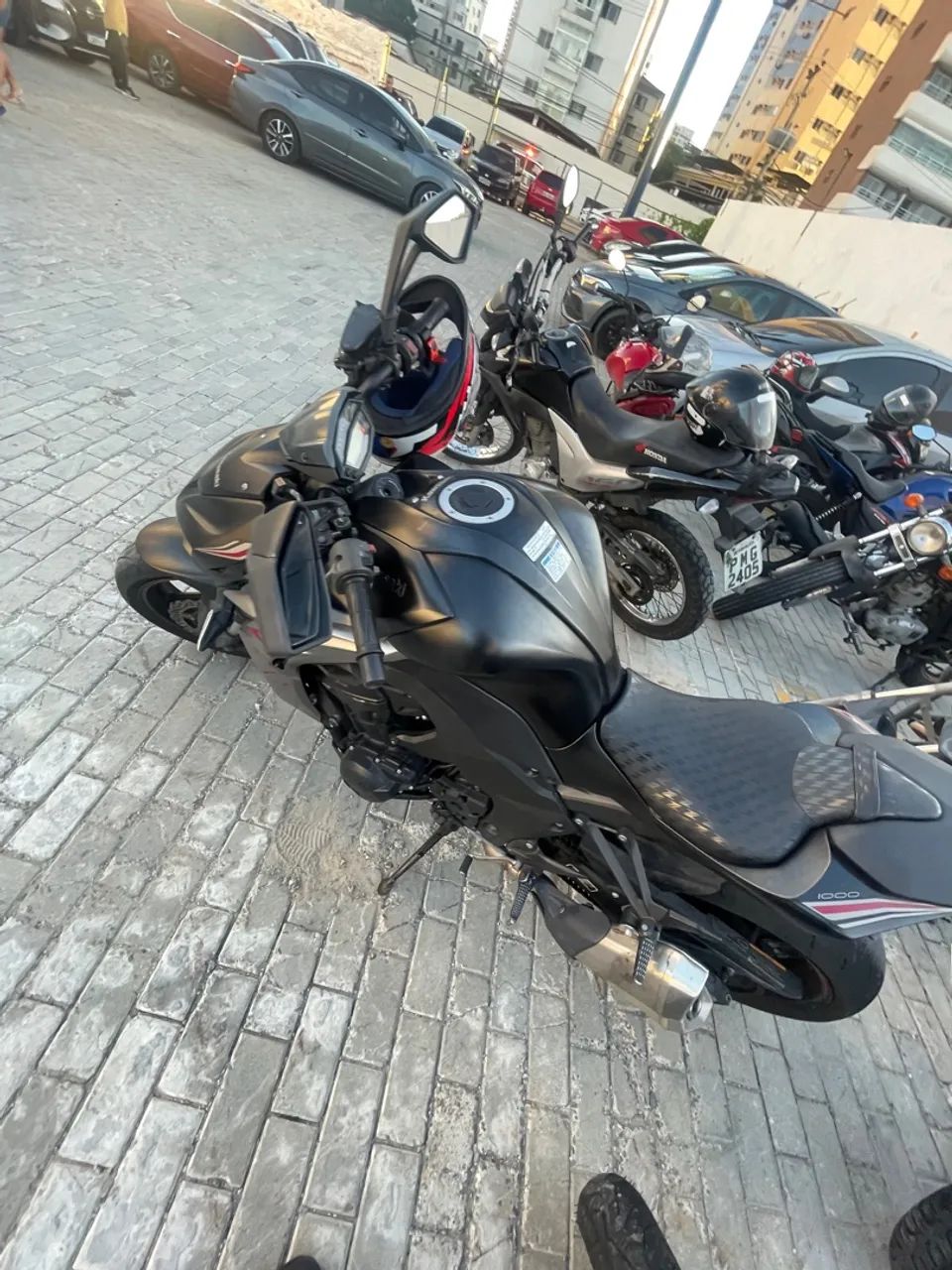 Z1000 Kawasaki 4.000km ipva pago único dono  - Foto 4