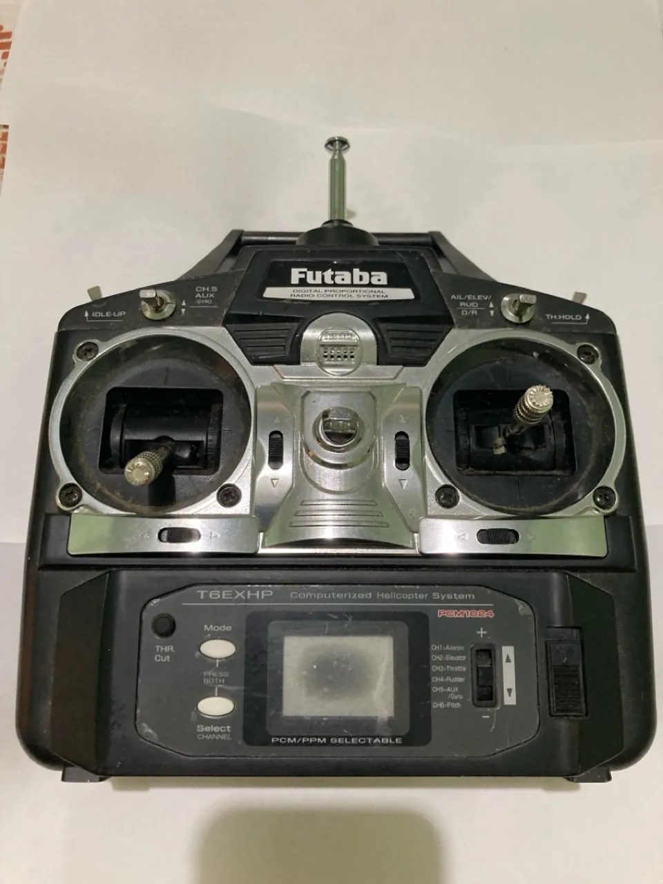 Controle Remoto Futaba 6 Canais