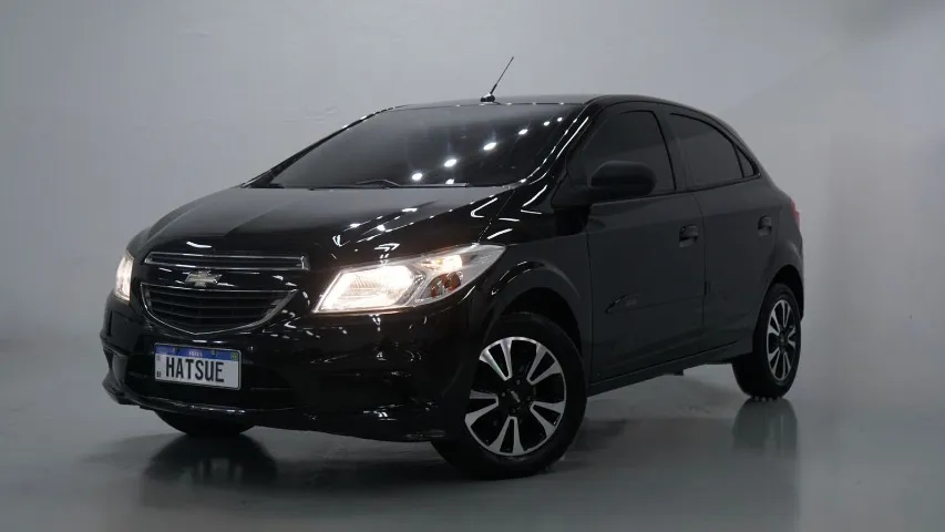 Onix LT - 2016 