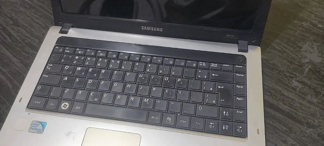 NOTEBOOK SAMSUNG RV410 / 14" { COM DEFEITO } - Foto 4