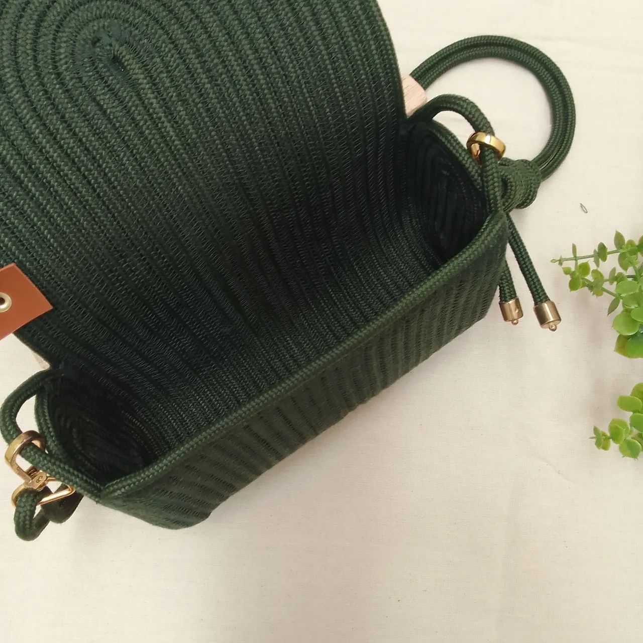 Bolsa Verde Artesanal com Alça de Corda - Foto 4