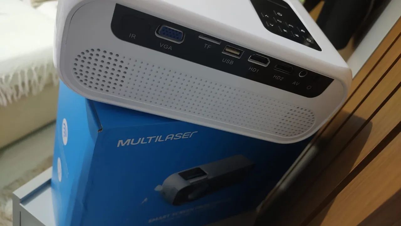 Projetor Multilaser - 2200 Lumens - Novo usado 2 vezes  - Foto 3
