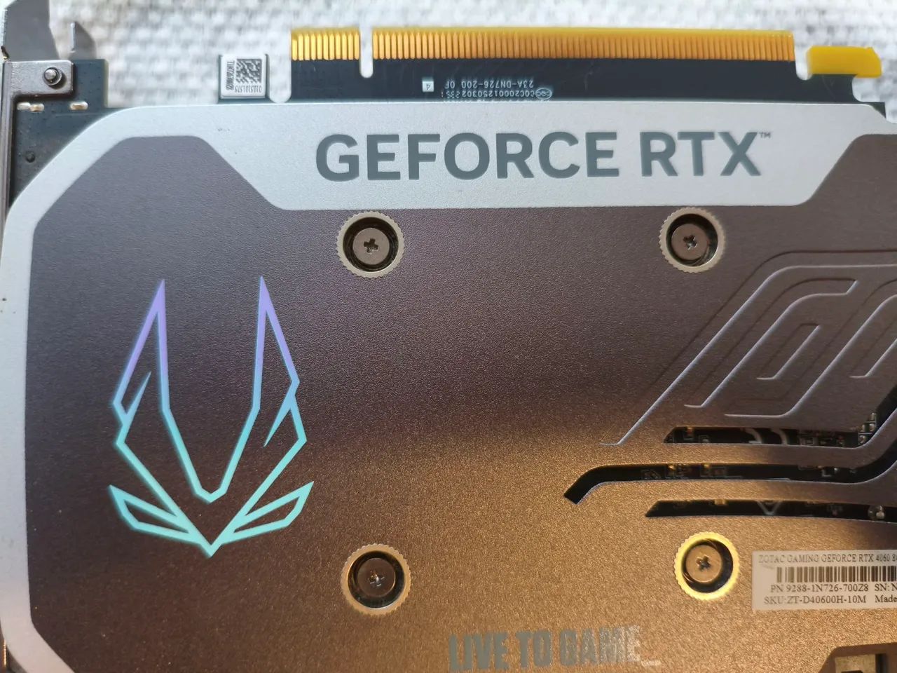 RTX 4060 Zotac Edge Gaming  - Foto 6