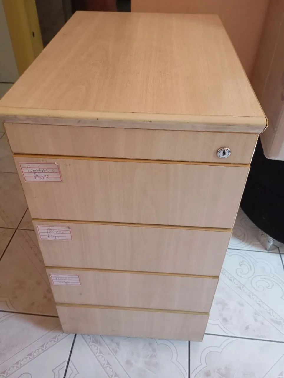 Gaveteiro 4 Gavetas Madeira sem chave
