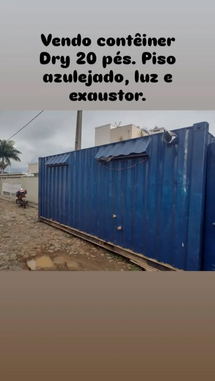Container Dry 20 pés com piso, luz e exaustor
