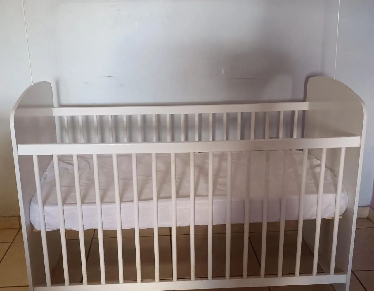 Vendo Berço, colchão e mosquiteiro  - Foto 2